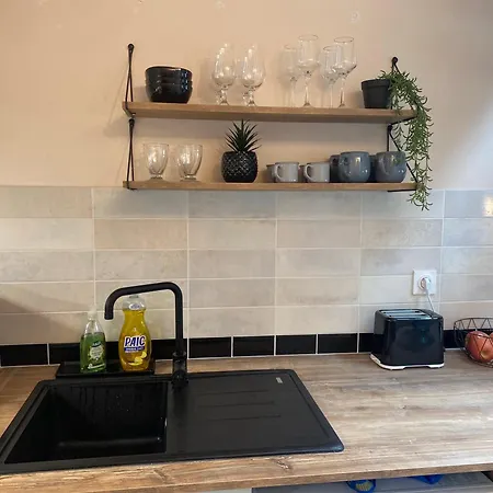 Stylish & Cosy Mezzanine In Historical Old Town *